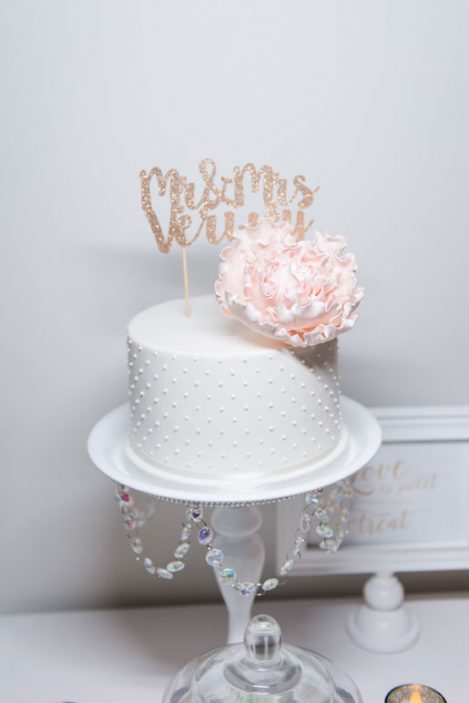 dulce couture elegant wedding cake topper