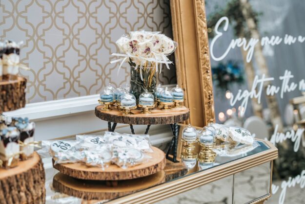 Belgium chocolate pops