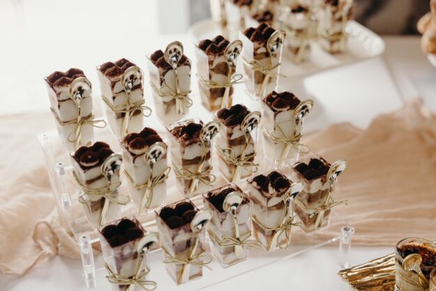 wedding sweets table tarimisu